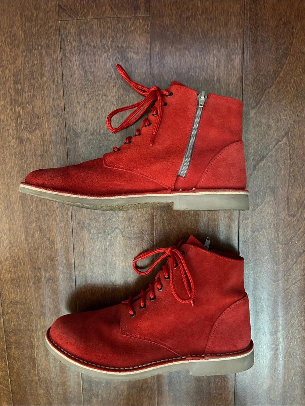 Men's European Red Suede Chukka Boots with Side Zip, Size 8 (EU41)